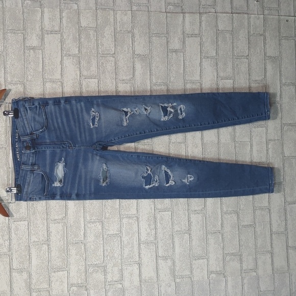American Eagle High Rise Jegging Backed Distressed Next Level Stretch Size 6 - Picture 1 of 8